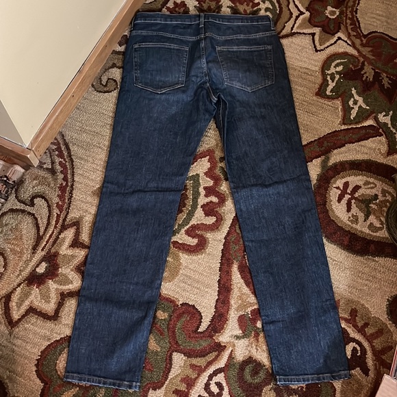 EVERLANE Size 33 x 32 Straight Leg Denim Classic Jeans  5 Pockets $129 NEW - Picture 4 of 16